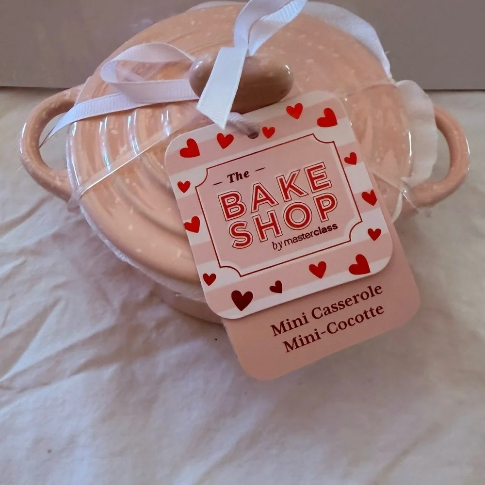 Mini Casserole with Heart Lid mini cocotte